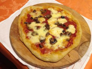 pizza ai funghi e tartufo